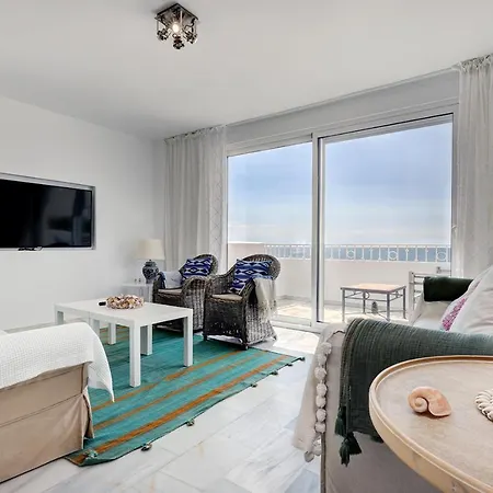 Puerto Banus Harbour View Apartment *