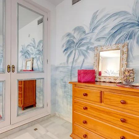Puerto Banus Harbour View Апартаменты