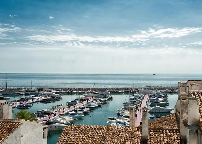 Puerto Banus Harbour View Apartament *